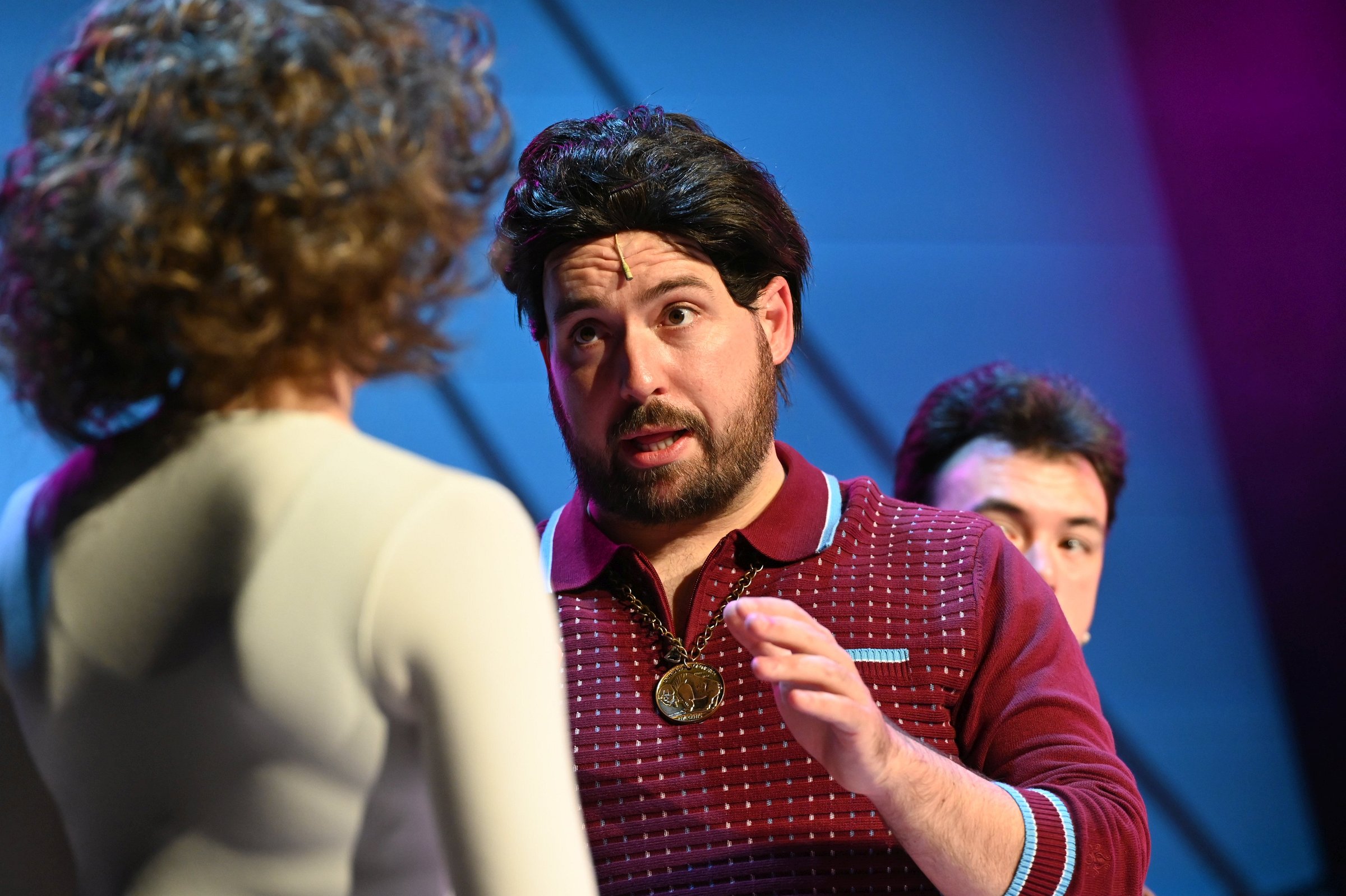 Saturday Night Fever :: Hertford Dramatic and Operatic Society